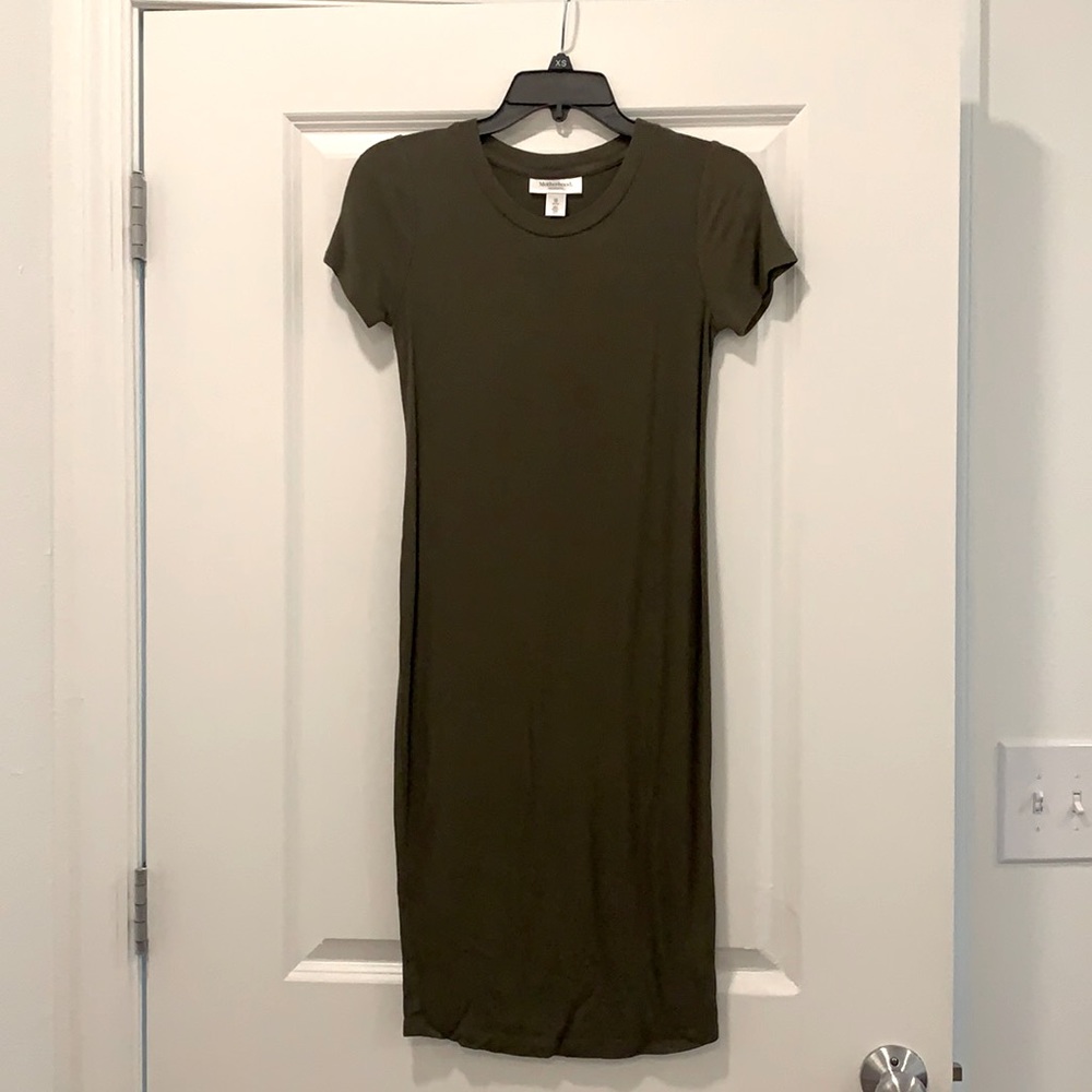 Motherhood Maternity XS Ribbed Olive Green Dress